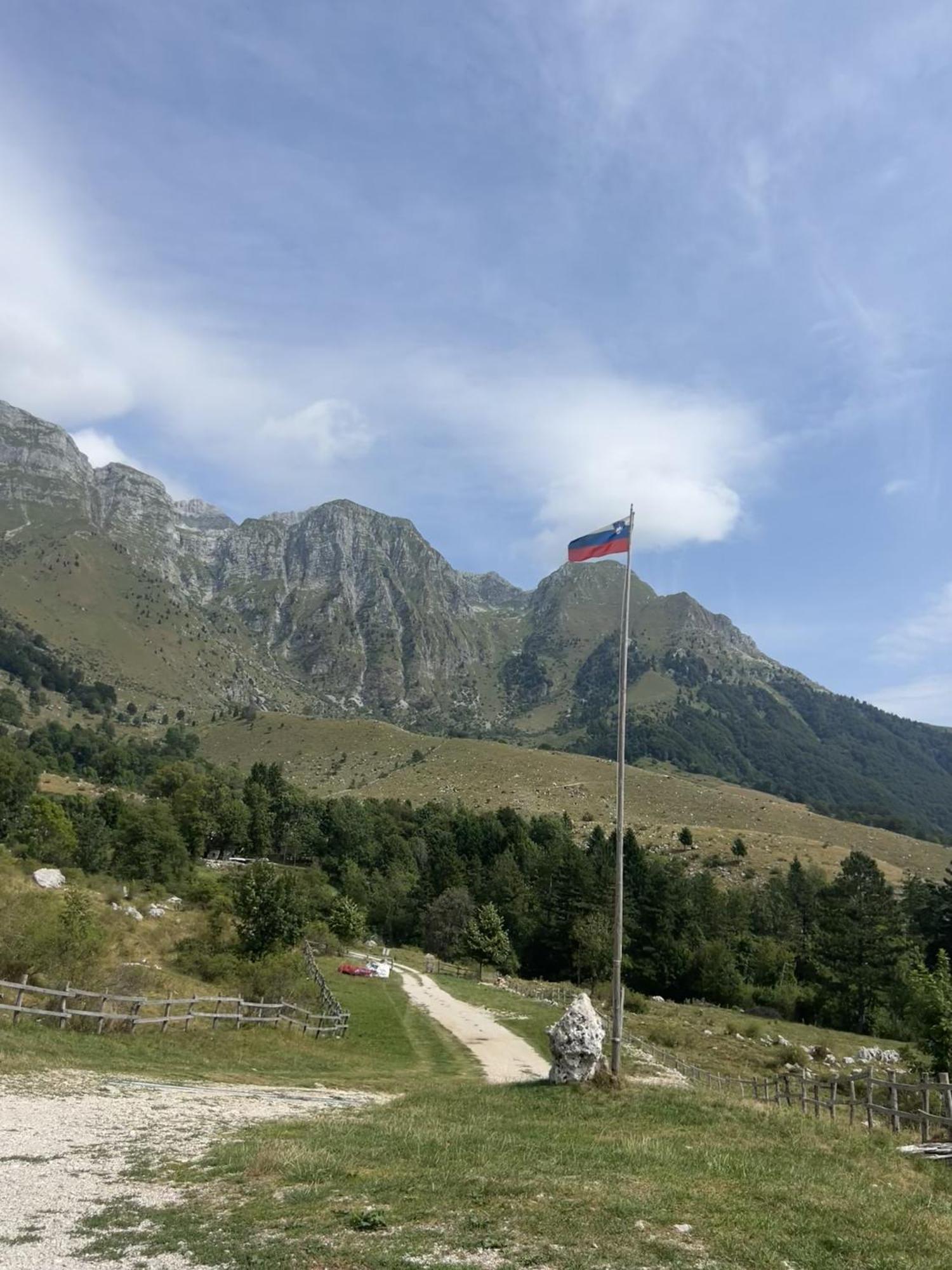 Apartmán Hisa Krivopeta Kobarid Exteriér fotografie