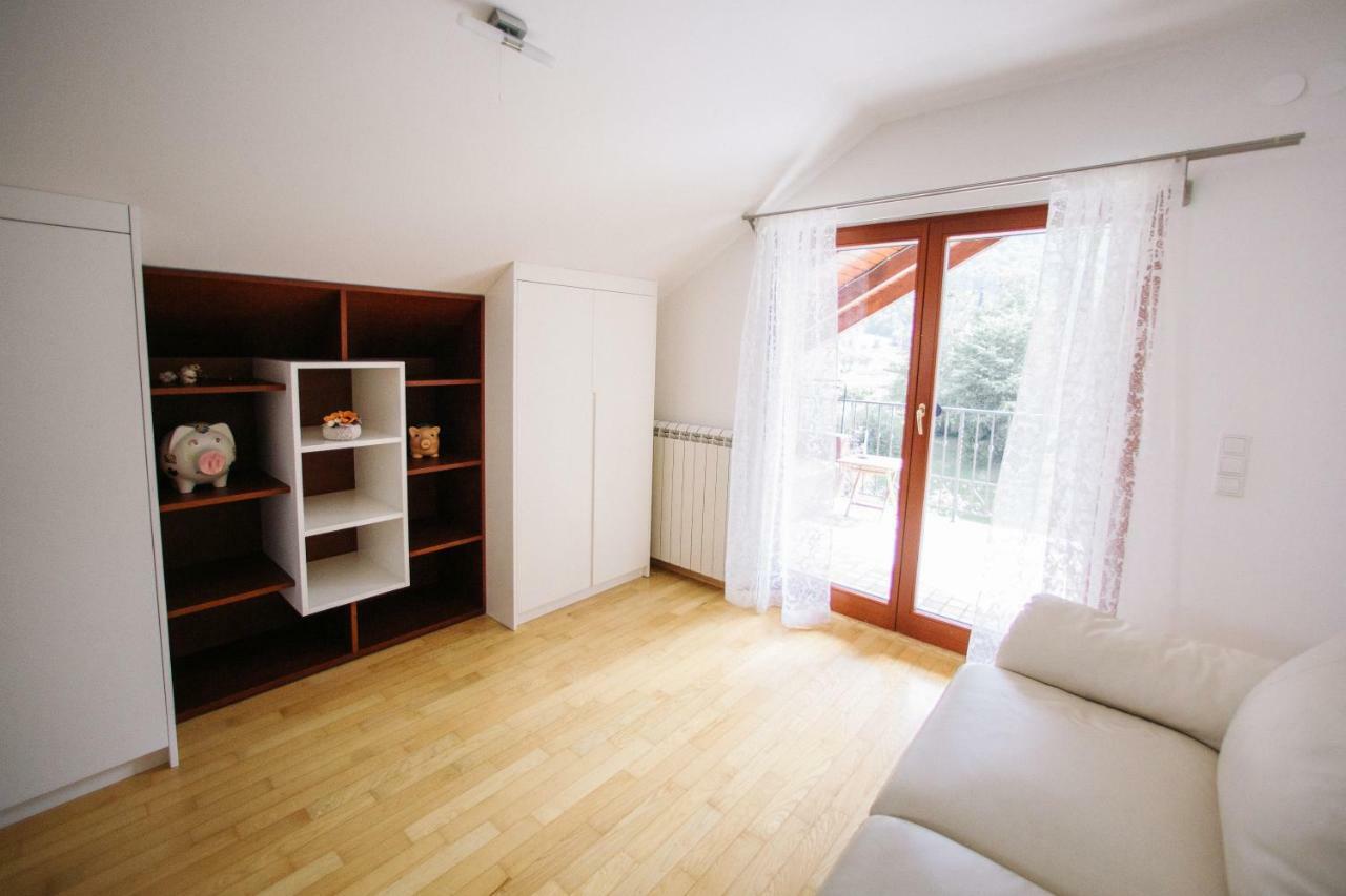 Apartmán Hisa Krivopeta Kobarid Exteriér fotografie